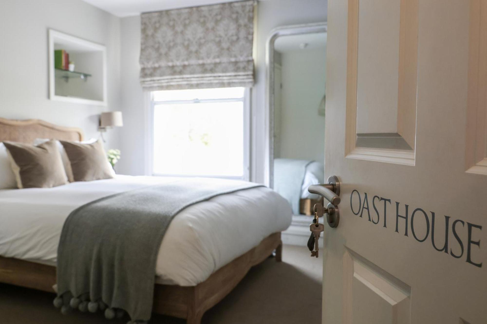 The Goudhurst Inn Экстерьер фото