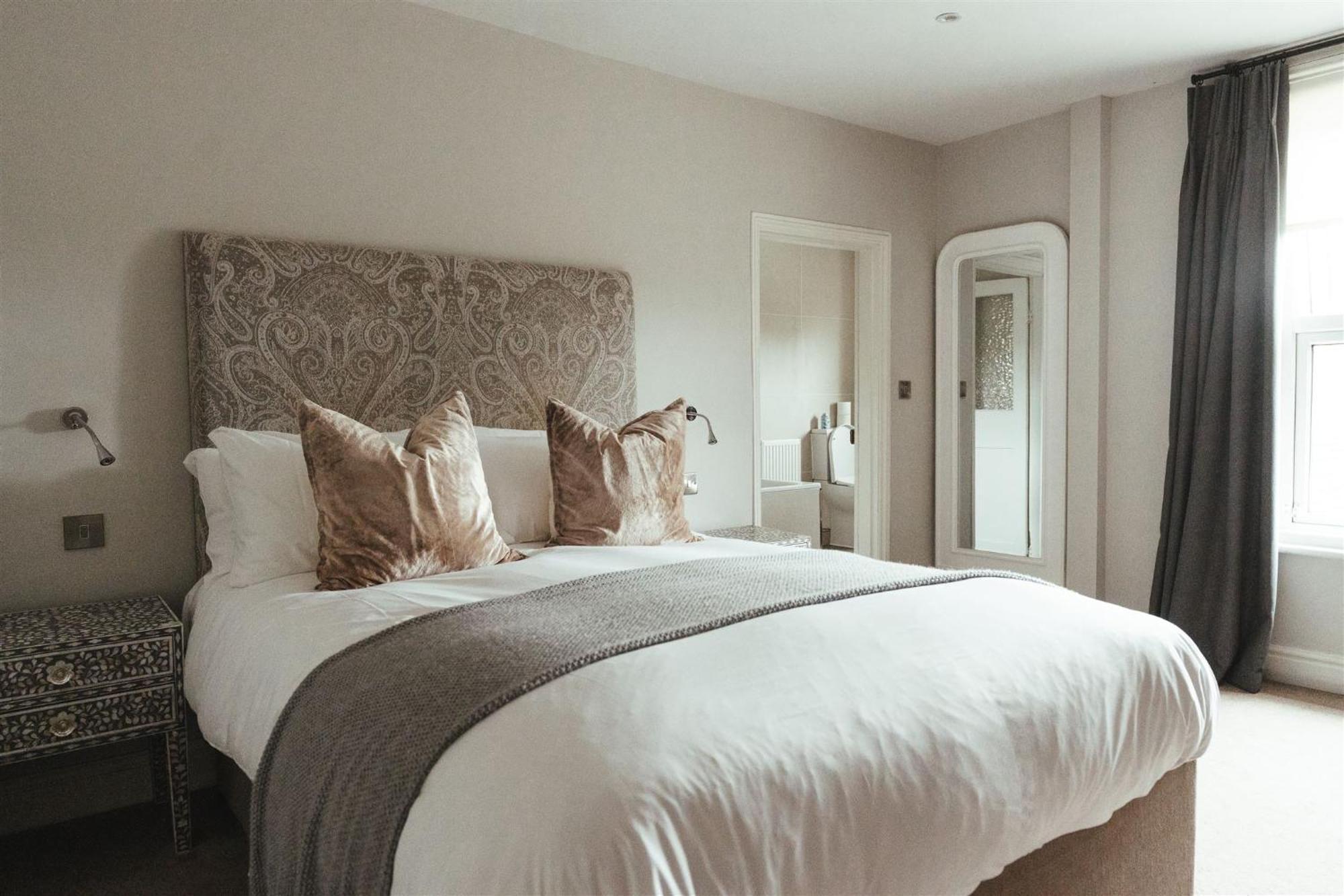 The Goudhurst Inn Экстерьер фото